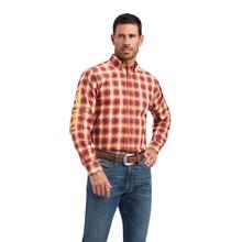 Men's Pro Series Nayel Stretch Fitted Shirt by Ariat in South Sioux City NE