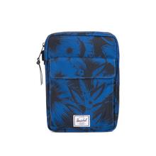 Dryden Sleeve by Herschel Supply