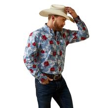 Men's Wrinkle Resist Red White and Blue Pareau Western Aloha Stretch Classic Fit Shirt