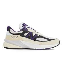 Unisex Made in USA 990 v6 by New Balance