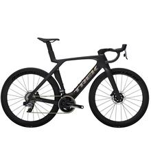 Madone SLR 7 eTap Gen 7 by Trek