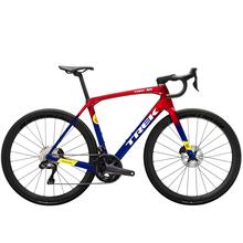 Domane SLR 7 Gen 4 by Trek