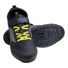 SH-AM702 Bicycle Shoes by Shimano Cycling