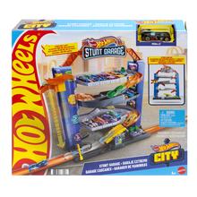 Hot Wheels Stunt Garage Playset by Mattel in Seneca IL