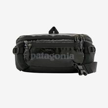 Black Hole Waist Pack 5L by Patagonia