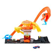Hot Wheels City Pizza Slam Cobra Attack Playset With 1:64 Scale Toy Car by Mattel
