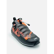 Aprs Bootie FIRE 2025 by LINE Skis