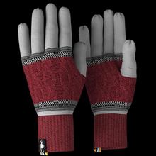 Popcorn Cable Glove by Smartwool