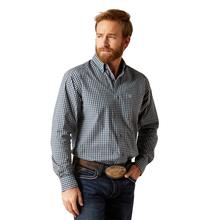 Men's Pro Series Gannon Fitted Shirt by Ariat in South Sioux City NE