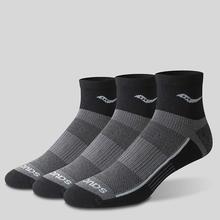 Unisex Inferno Quarter 3-Pack Socks by Saucony in Carleton MI