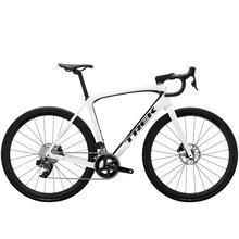 Domane SLR 6 AXS Gen 4 by Trek