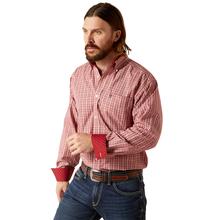 Men's Wrinkle Free Kairo Classic Fit Shirt by Ariat in South Sioux City NE