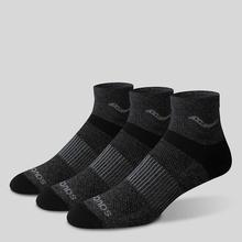 Unisex Inferno Merino Wool Blend Quarter 3-Pack Sock by Saucony in Carleton MI