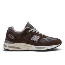 Unisex Made in UK 991 v2 by New Balance