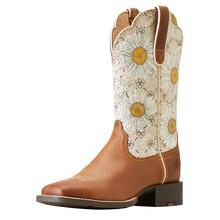 Women's Round Up Wide Square Toe Western Boot