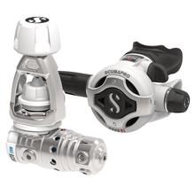 MK25 EVO INT/S620 Ti Dive Regulator System in White by SCUBAPRO