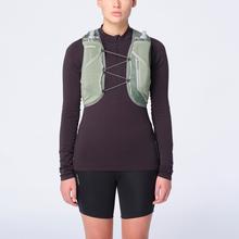 Active skin 8 by Salomon