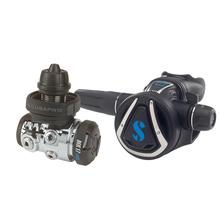 MK17 EVO 2 DIN 300/C370 Dive Regulator System in Black by SCUBAPRO
