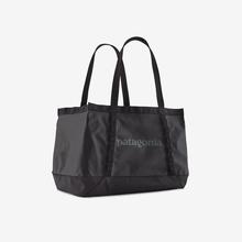 Black Hole Tote 25L by Patagonia