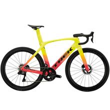 Madone SLR 9 Gen 6 by Trek