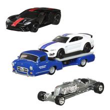 Hot Wheels Premium Collector Jay Leno's Garage Set, 3 Cars & 1 Transporter