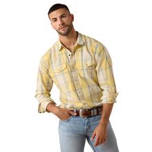Men's Retro Hux Fitted Snap Shirt in Chai Tea Plaid by Ariat