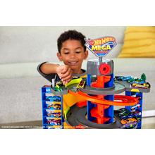 Hot Wheels City Mega Garage Playset With 4 Levels And Corksrew Elevator