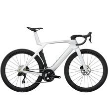 Madone SLR 6 Gen 7 by Trek in Værløse