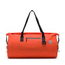 Coast Duffle | Trail by Herschel Supply