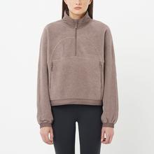 Women's Chroma cropped by Salomon in North Springfield VT