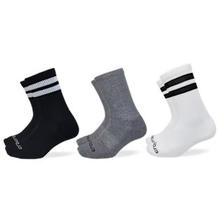 Ensemble de 3 paires de chaussettes mi-mollet à rayures larges by Crocs