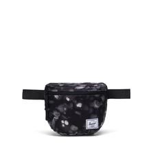 Settlement Hip Pack - 2L by Herschel Supply in Indianapolis IN