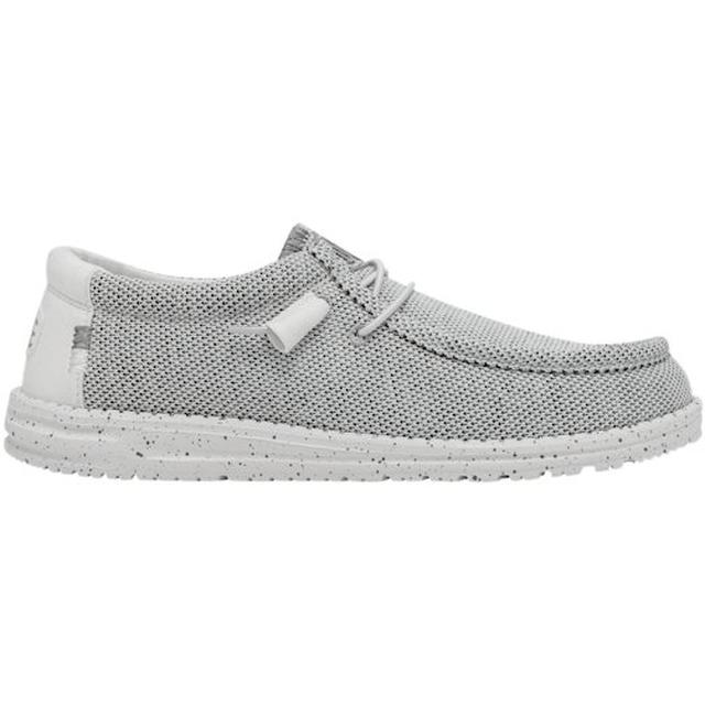 Woodbridge mall sneaker stores hotsell