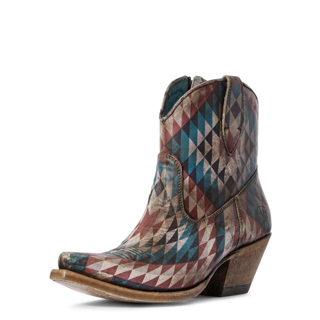 Ariat - Women's Circuit Cruz Western Boot in Burlington NC