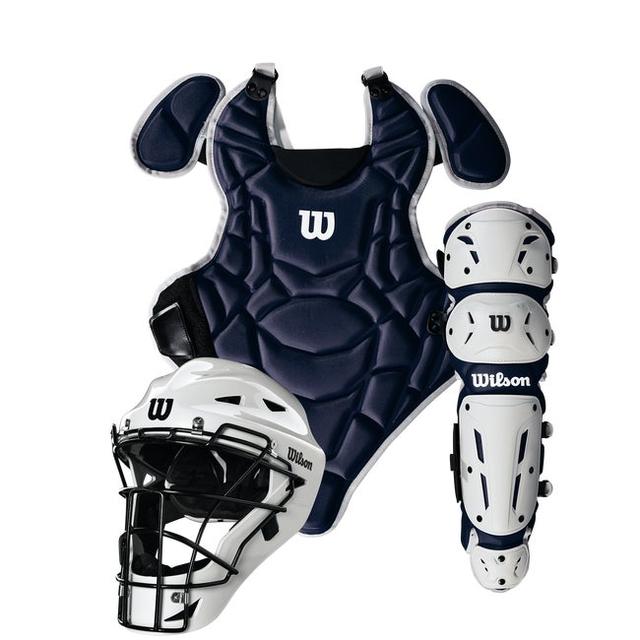 Wilson - EZ Gear 2.0 Catcher's Gear Kit in Waterloo ON