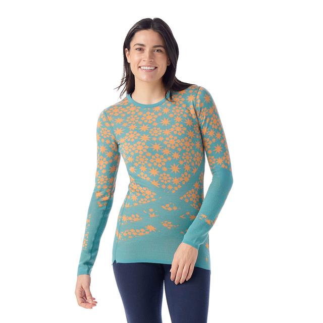 Smartwool - Women's Intraknit Thermal Merino Base Layer Pattern Crew in Marked Tree AR