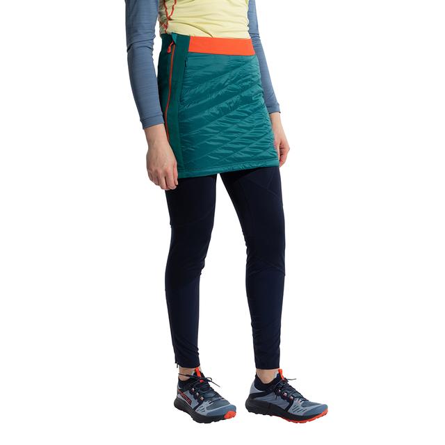 La Sportiva - Warm Up Primaloft Skirt W in Vergennes VT
