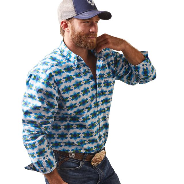 Ariat - Men's Levi Classic Fit Shirt in Durham NC