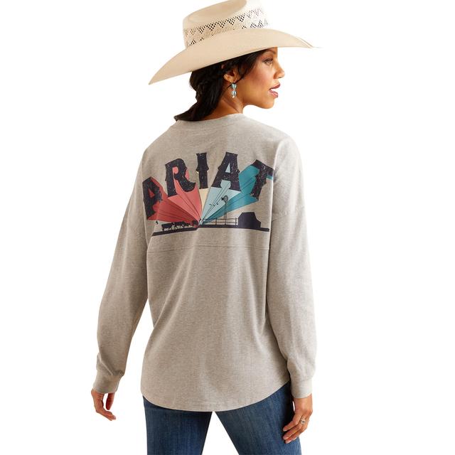 Ariat - Fun Farm Oversized T-Shirt in Los Angeles CA