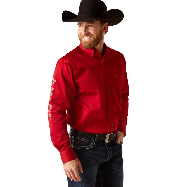 Ariat - Men's Team Logo Twill Fitted Shirt in South Sioux City NE