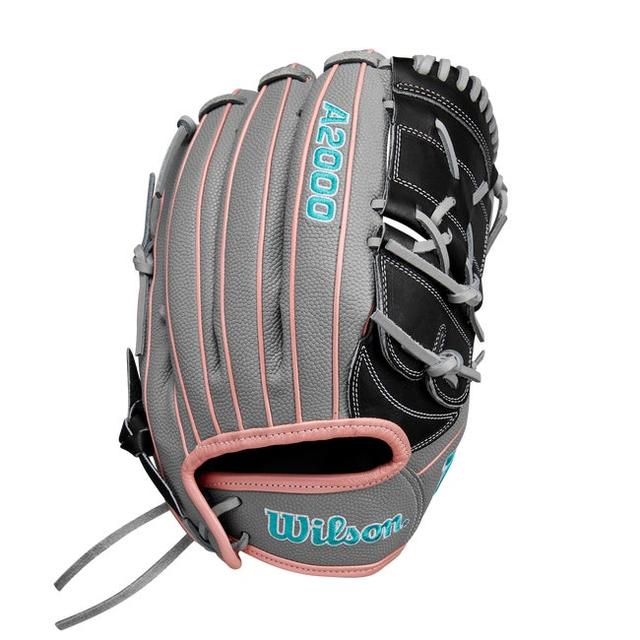 Wilson - Fall 2024 A2000 MA14 12.25" Fastpitch Pitcher's Glove