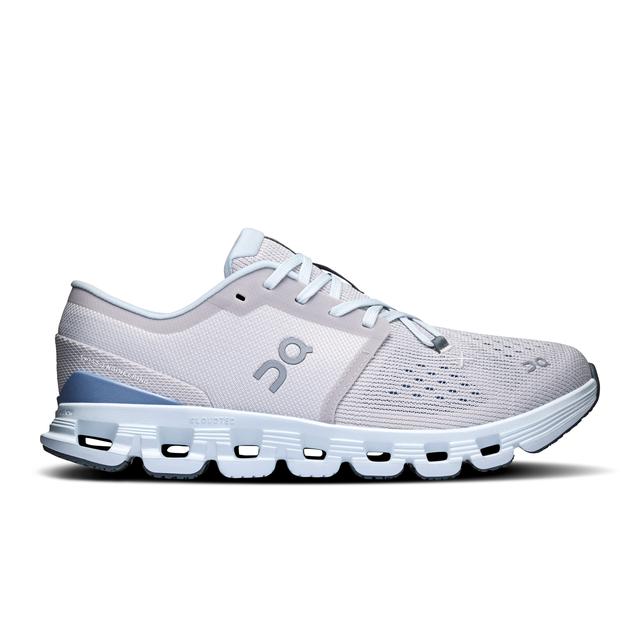 On Running - Womens Cloud X 4