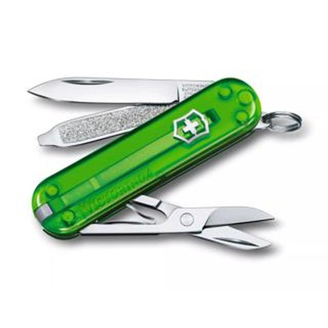 Victorinox - Classic SD Transparent Victorinox pocket knife (Green, 2 in)