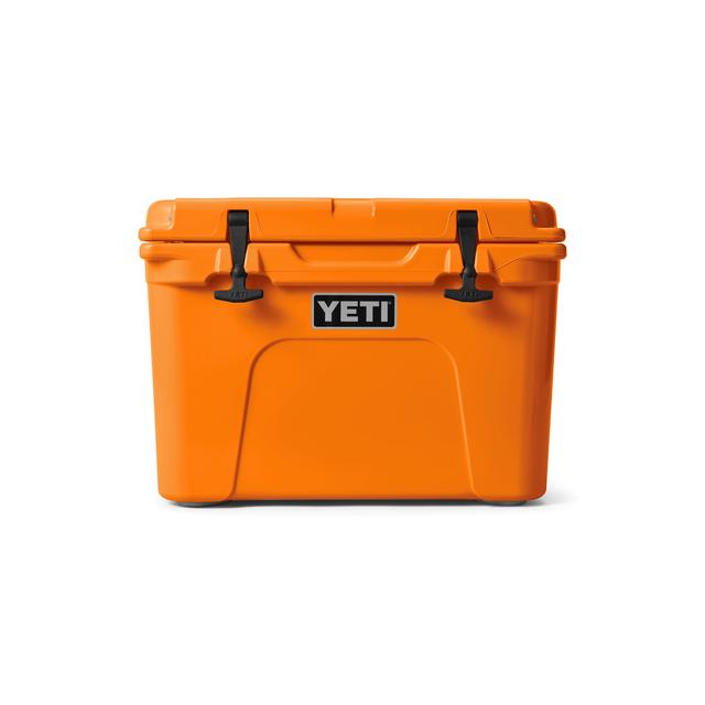 YETI - Tundra 35 Hard Cooler in Burlington NC