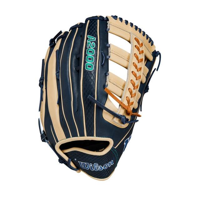 Wilson - 2024 Julio Rodr√≠guez A2000 JR44 GM 12.75" Outfield Baseball Glove