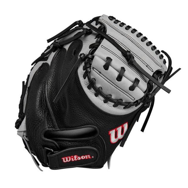 Wilson - 2024 A1000 CM33 33" Baseball Catcher's Mitt in Batesville IN