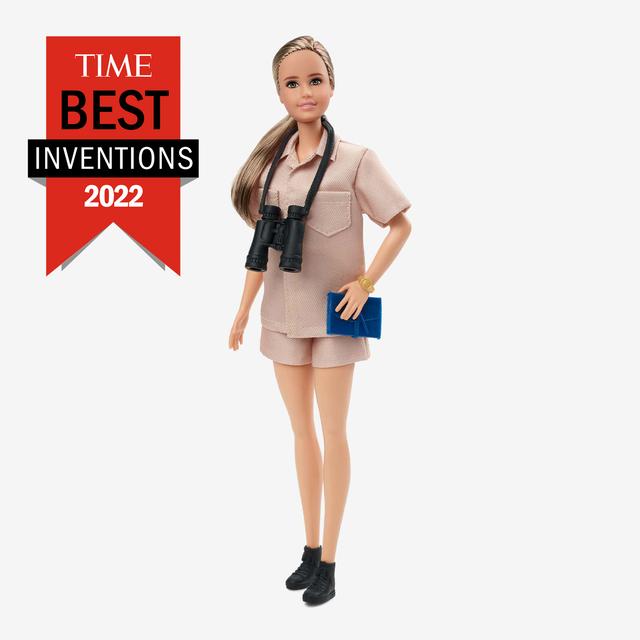Mattel - Dr. Jane Goodall Barbie Inspiring Women Doll