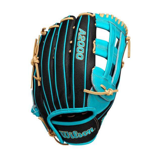 Wilson - Fall 2024 A2000 PF50SS 12.25" Outfield Baseball Glove in Texarkana AR