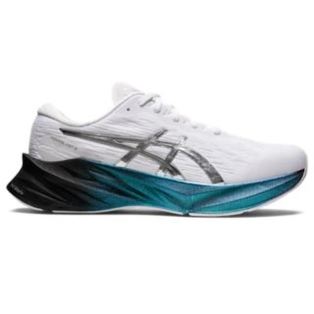 ASICS - Men's Novablast 3 Platinum in Durham NC