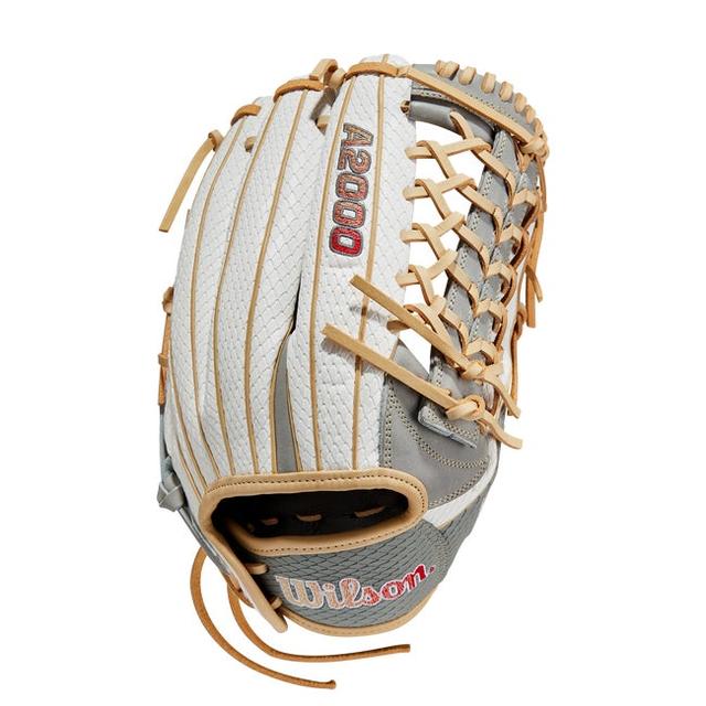 Wilson - 2023 A2000 T125SS 12.5" Outfield Fastpitch Glove in South Sioux City NE